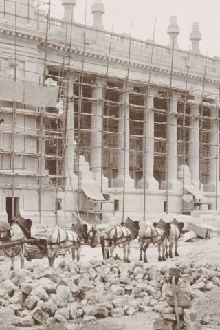Le Grand Palais en construction